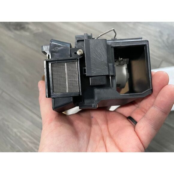 YOSUN v13h010l85 Replacement lamp for Epson Powerlite Home Cinema Projector - Picture 8 of 9